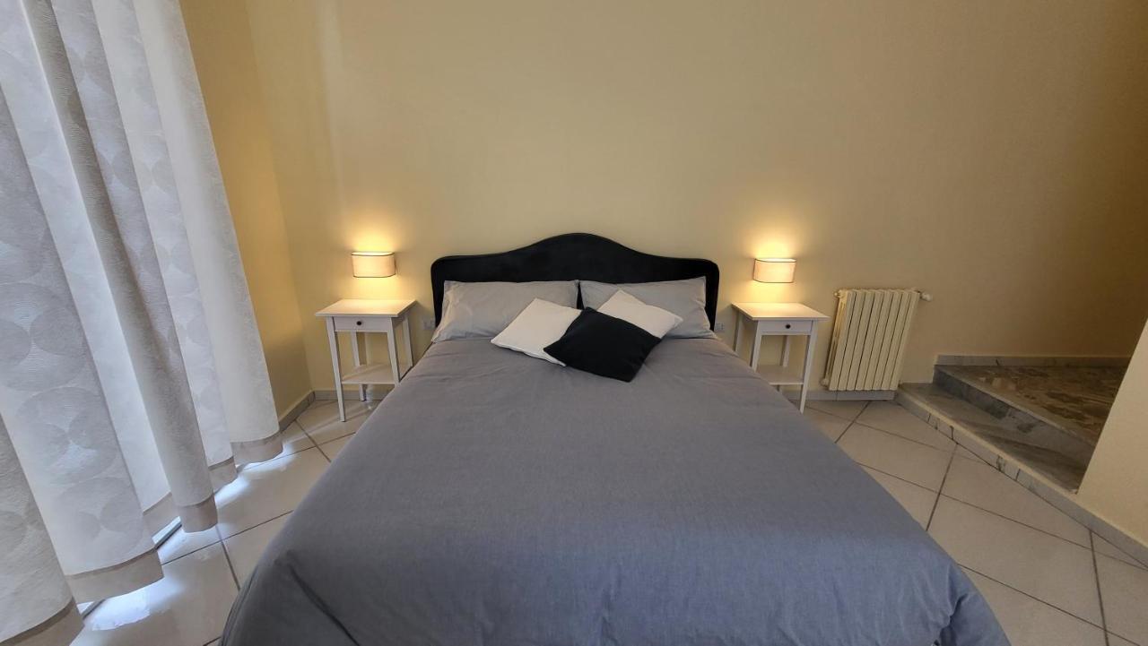 La Casa Di Bruno Suites Naples Extérieur photo