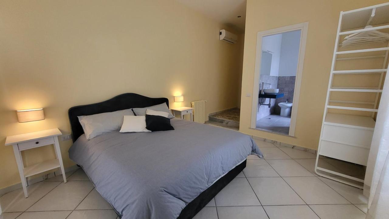 La Casa Di Bruno Suites Naples Extérieur photo